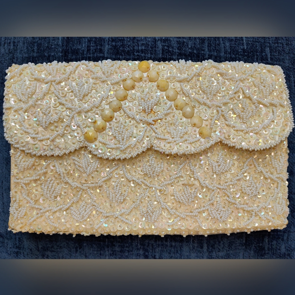 Chic Cream Beaded Clutch